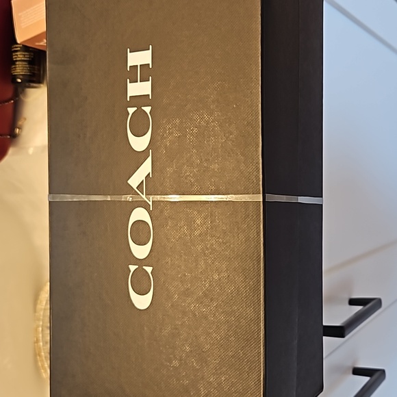 Shoes - Picture 7 of 7